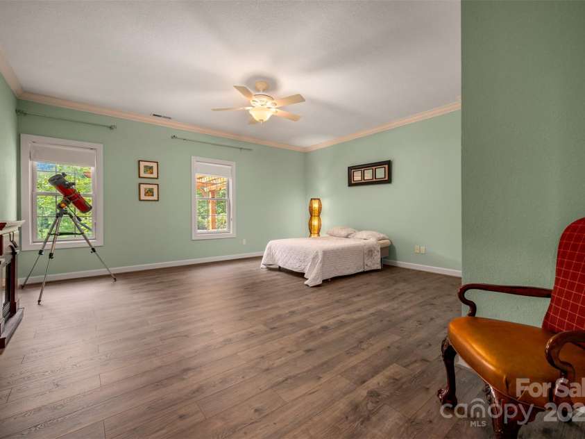 184 Duncan Estate Drive, Fletcher, NC 28732.  MLS# CAR4294135, YatesRealty ID 34666. Large bonus room with closet
