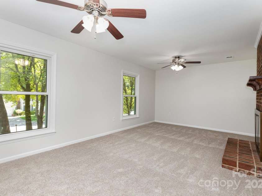 3031 Heathcroft Court, Charlotte, NC 28269.  MLS# CAR4296453, YatesRealty ID 34667. 