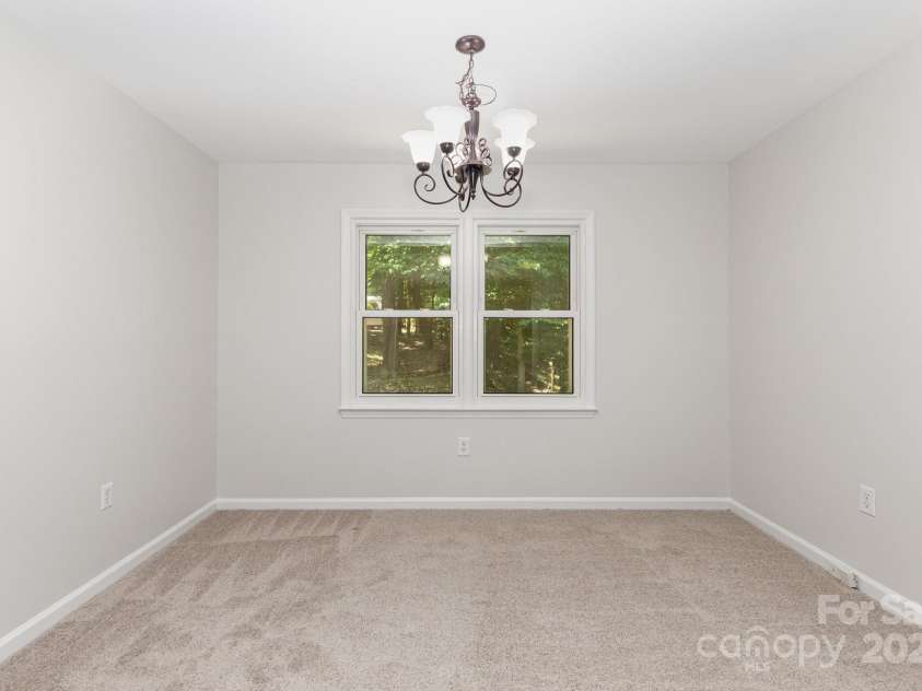 3031 Heathcroft Court, Charlotte, NC 28269.  MLS# CAR4296453, YatesRealty ID 34667. 