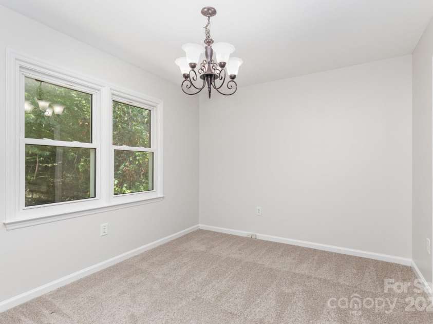 3031 Heathcroft Court, Charlotte, NC 28269.  MLS# CAR4296453, YatesRealty ID 34667. 