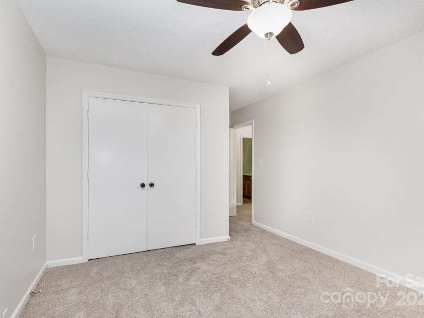 3031 Heathcroft Court, Charlotte, NC 28269.  MLS# CAR4296453, YatesRealty ID 34667. 