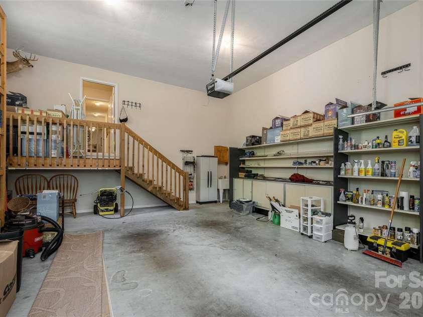 59 Smalltown Trail, Brevard, NC 28712.  MLS# CAR4399123, YatesRealty ID 34667. 2-Car Garage
