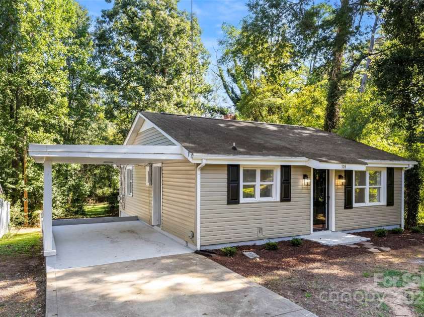 118 Lackey Street, Kings Mountain, NC 28086.  MLS# CAR4296865, YatesRealty ID 34669. 