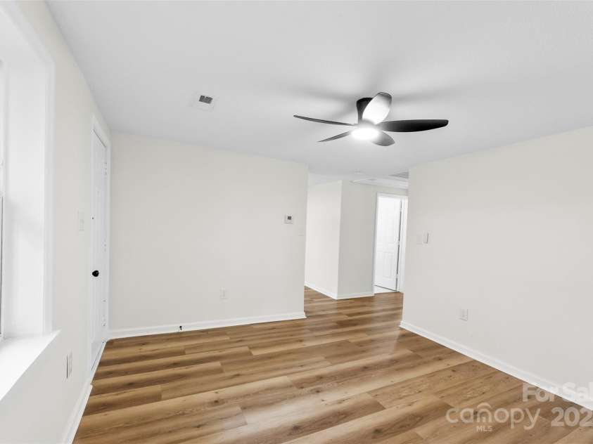 118 Lackey Street, Kings Mountain, NC 28086.  MLS# CAR4296865, YatesRealty ID 34669. 