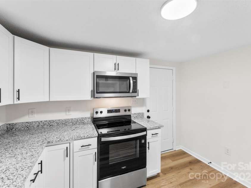 118 Lackey Street, Kings Mountain, NC 28086.  MLS# CAR4296865, YatesRealty ID 34669. 