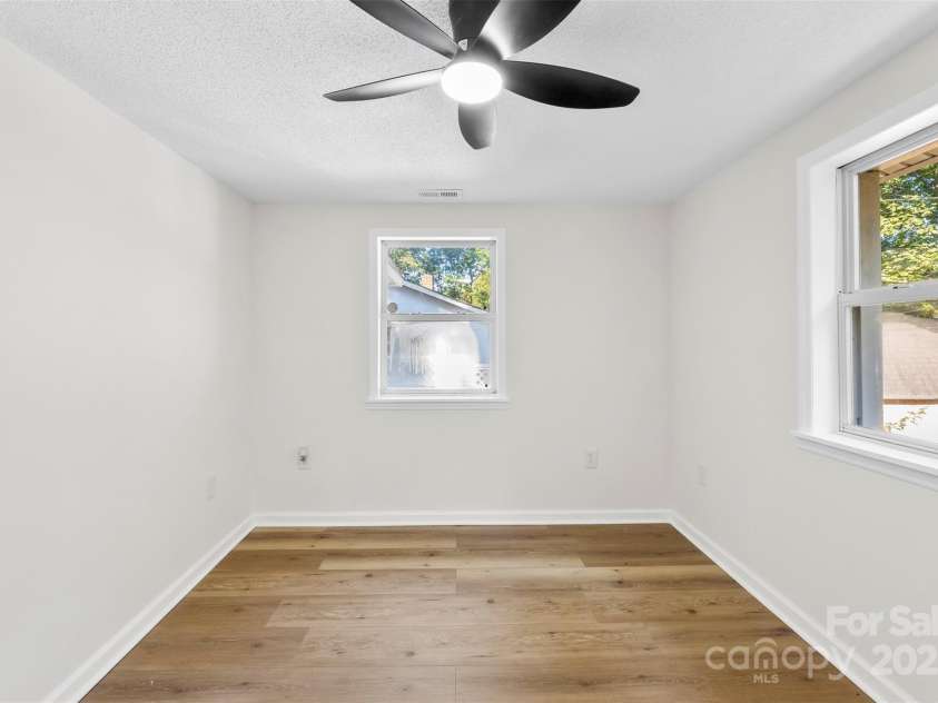 118 Lackey Street, Kings Mountain, NC 28086.  MLS# CAR4296865, YatesRealty ID 34669. 