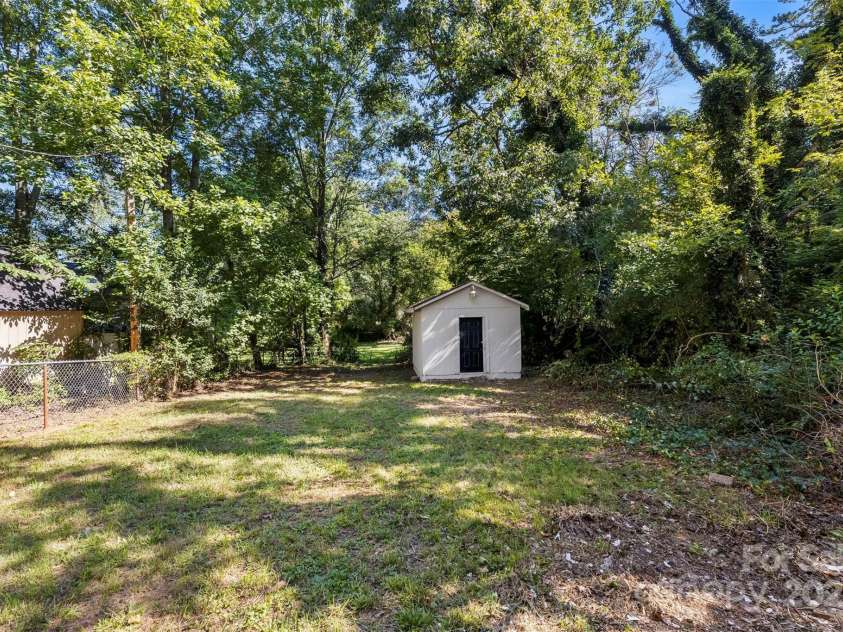 118 Lackey Street, Kings Mountain, NC 28086.  MLS# CAR4296865, YatesRealty ID 34669. 