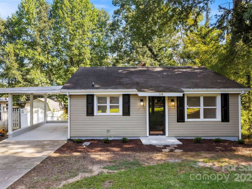 118 Lackey Street, Kings Mountain, NC 28086.  MLS# CAR4296865, YatesRealty ID 34669. 