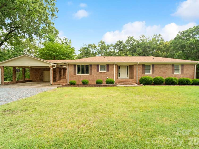 1515 Hasty Road, Marshville, NC 28103.  MLS# CAR4397031, YatesRealty ID 34669. 