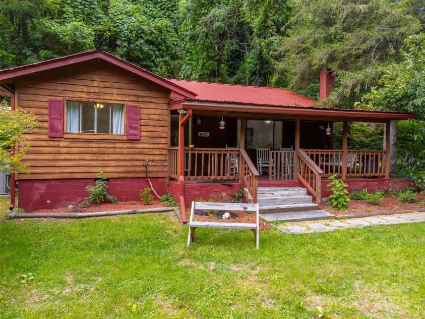 34 Kadie Lane, Topton, NC 28781.  MLS# CAR4296468, YatesRealty ID 34671. 