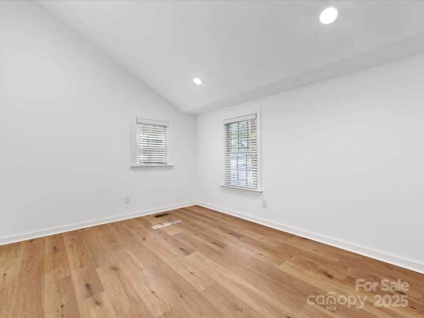 4875 Moore Street, Sherrills Ford, NC 28673.  MLS# CAR4296613, YatesRealty ID 34672. 