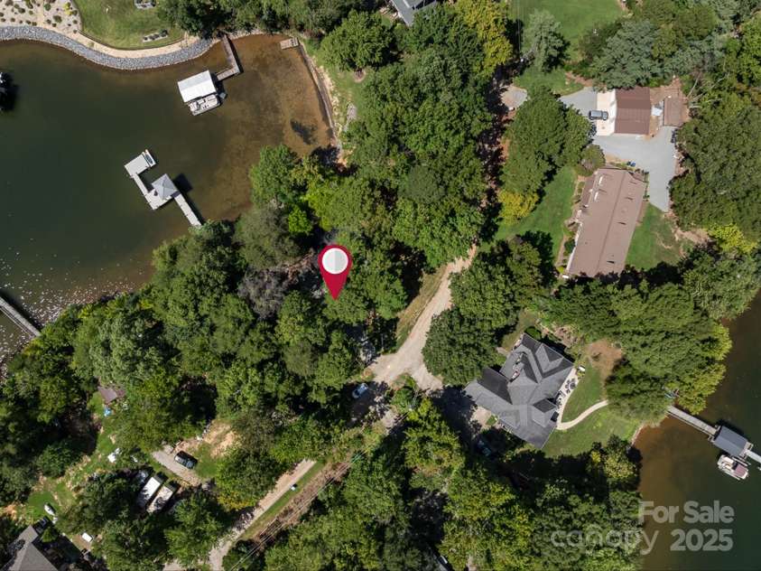 4875 Moore Street, Sherrills Ford, NC 28673.  MLS# CAR4296613, YatesRealty ID 34672. 