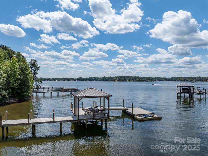 4875 Moore Street, Sherrills Ford, NC 28673.  MLS# CAR4296613, YatesRealty ID 34672. 