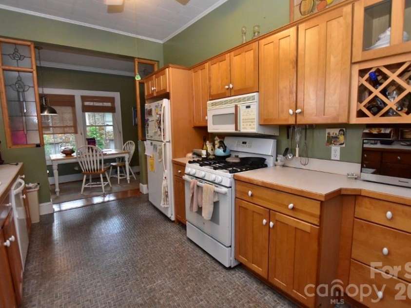 105 Silver Creek Road, Morganton, NC 28655.  MLS# CAR4398409, YatesRealty ID 34673. Kitchen