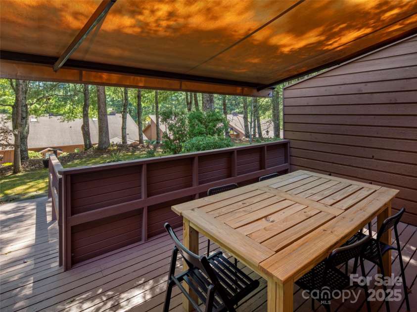 507 Woodfield Drive, Asheville, NC 28803.  MLS# CAR4293581, YatesRealty ID 34674. 