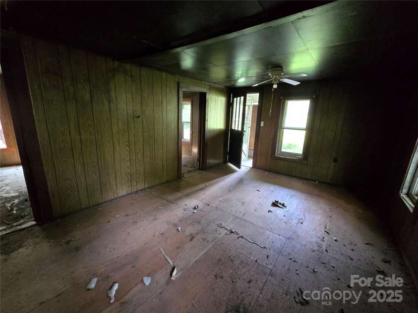 3132 Jones Wade Road, Hudson, NC 28638.  MLS# CAR4296824, YatesRealty ID 34675. Living room 