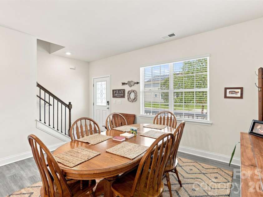 5120 Briscoe Drive, Charlotte, NC 28214.  MLS# CAR4399632, YatesRealty ID 34677. 