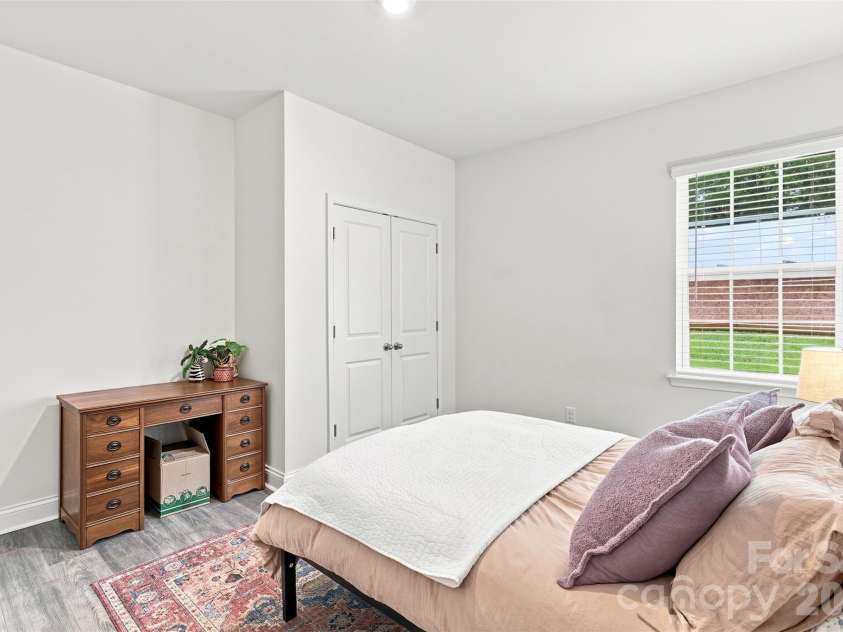 5120 Briscoe Drive, Charlotte, NC 28214.  MLS# CAR4399632, YatesRealty ID 34677. 