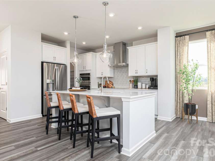 6407 Ludell Lane, Charlotte, NC 28215.  MLS# CAR4399975, YatesRealty ID 34678. Example Photo