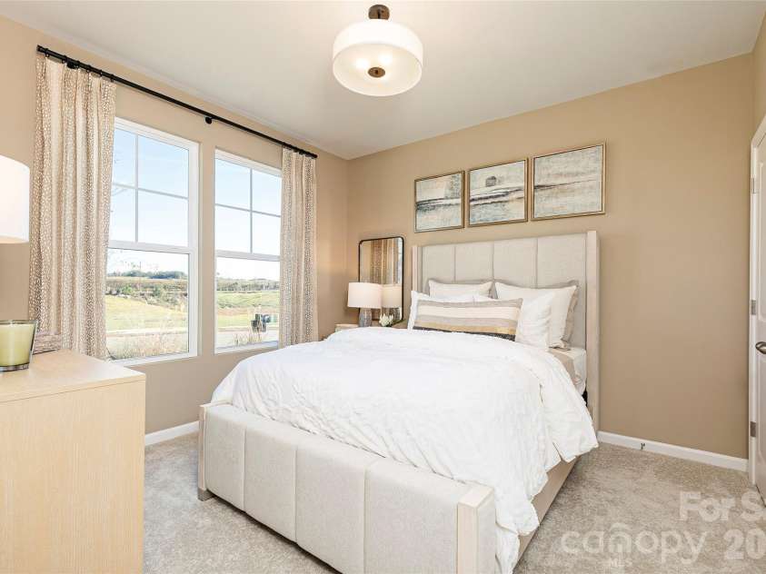 6407 Ludell Lane, Charlotte, NC 28215.  MLS# CAR4399975, YatesRealty ID 34678. Example Photo