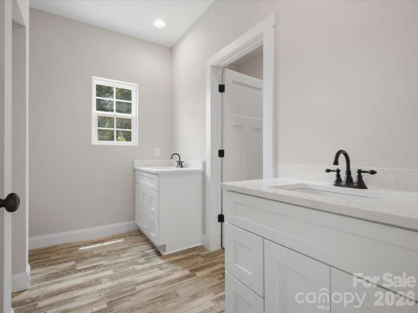 1432 Blackbird Drive, Clover, SC 29710.  MLS# CAR4399128, YatesRealty ID 34679. 