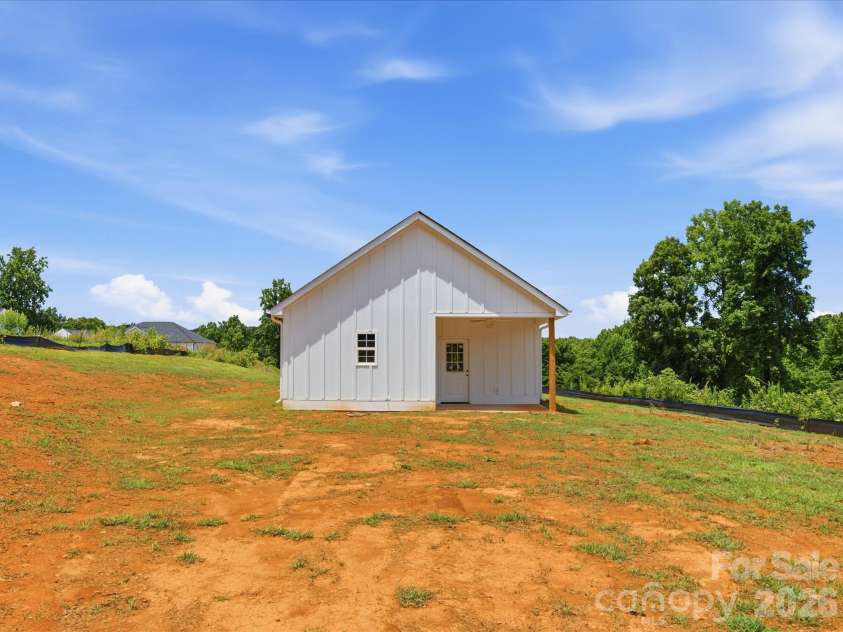 1432 Blackbird Drive, Clover, SC 29710.  MLS# CAR4399128, YatesRealty ID 34679. 