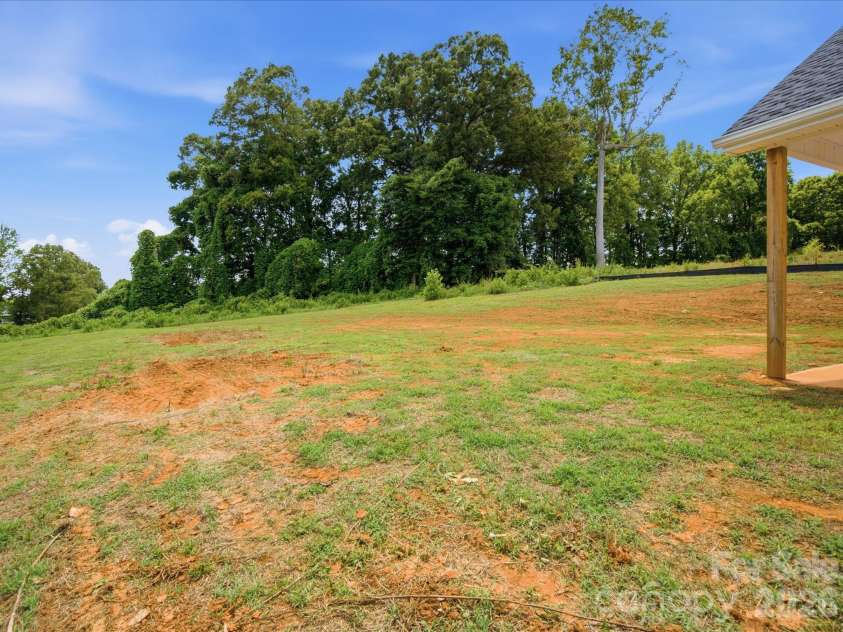 1432 Blackbird Drive, Clover, SC 29710.  MLS# CAR4399128, YatesRealty ID 34679. 