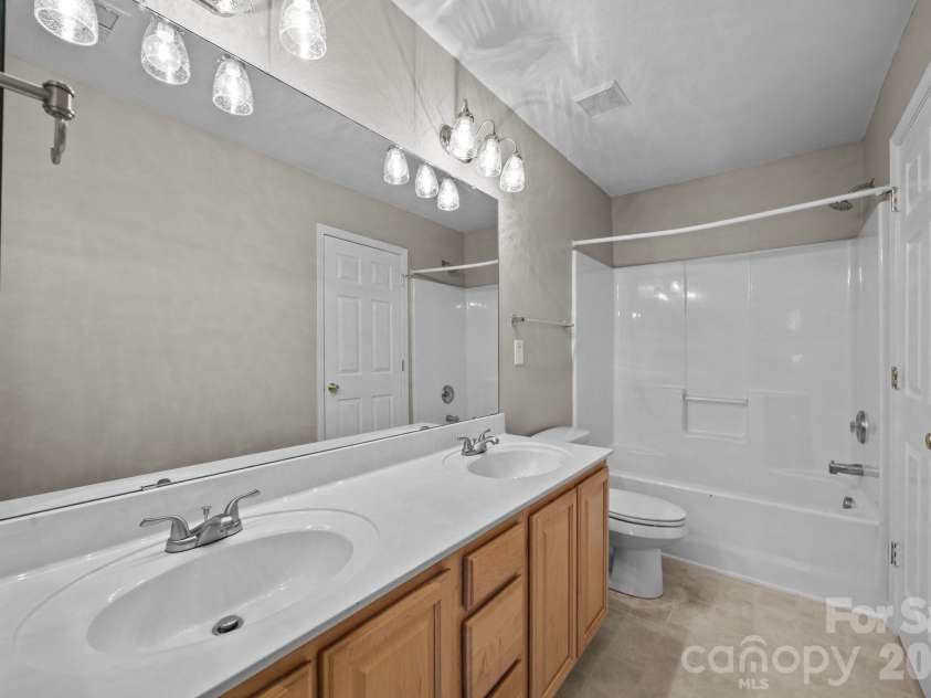 8230 Rudolph Road, Charlotte, NC 28216.  MLS# CAR4389639, YatesRealty ID 3468. 