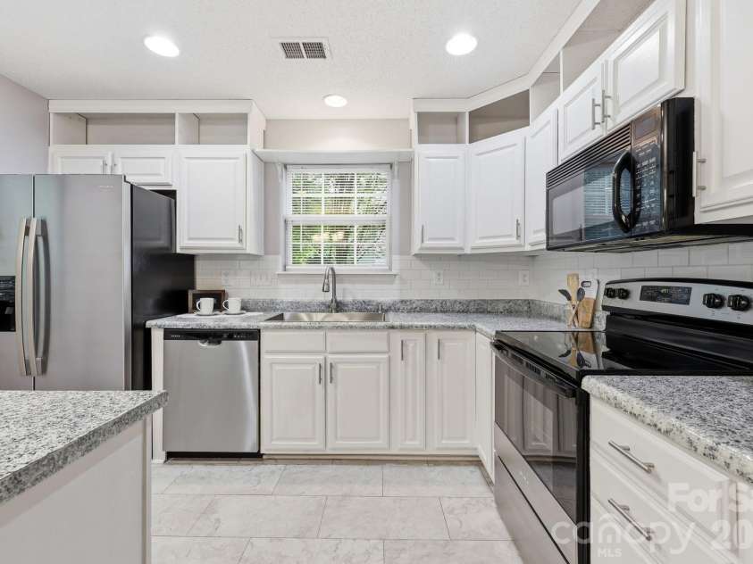 8230 Rudolph Road, Charlotte, NC 28216.  MLS# CAR4389639, YatesRealty ID 3468. 