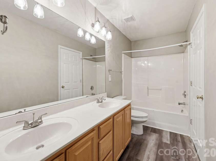 8230 Rudolph Road, Charlotte, NC 28216.  MLS# CAR4389639, YatesRealty ID 3468. 