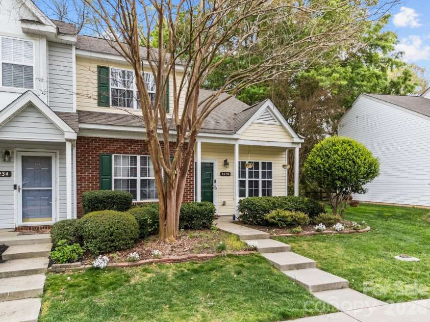 8230 Rudolph Road, Charlotte, NC 28216.  MLS# CAR4389639, YatesRealty ID 3468. 