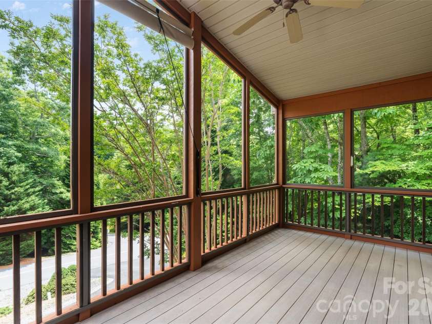 51 Duya Court, Brevard, NC 28712.  MLS# CAR4384643, YatesRealty ID 34680. 