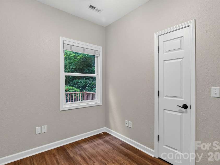 51 Duya Court, Brevard, NC 28712.  MLS# CAR4384643, YatesRealty ID 34680. 