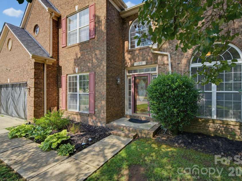 12222 Old Timber Road, Charlotte, NC 28269.  MLS# CAR4398861, YatesRealty ID 34682. 