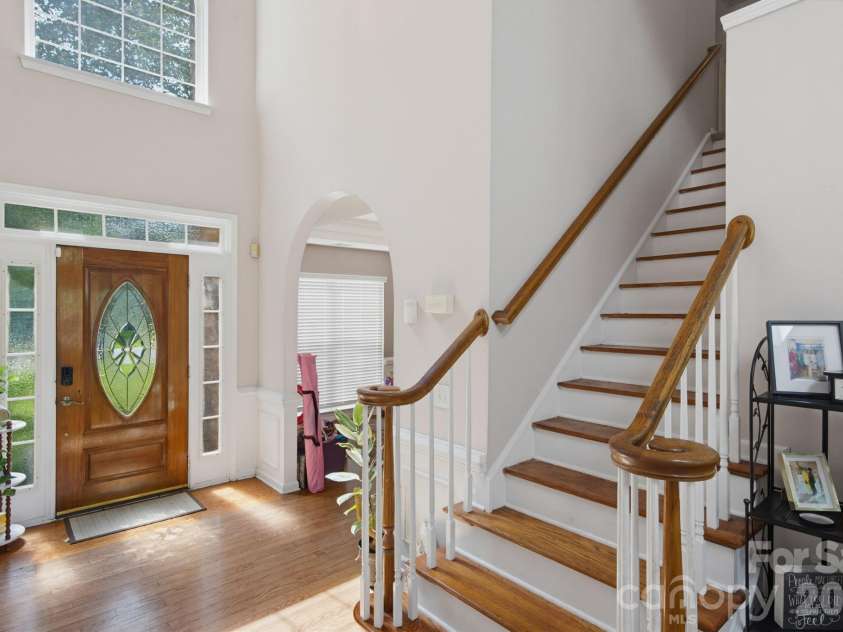 12222 Old Timber Road, Charlotte, NC 28269.  MLS# CAR4398861, YatesRealty ID 34682. 