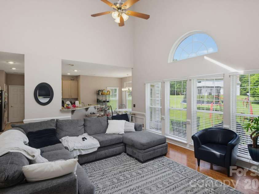 12222 Old Timber Road, Charlotte, NC 28269.  MLS# CAR4398861, YatesRealty ID 34682. 