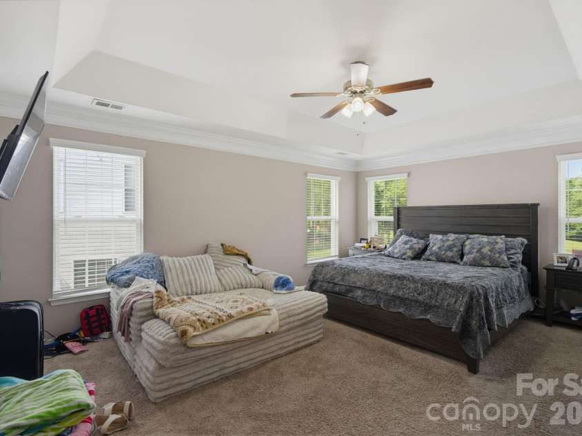12222 Old Timber Road, Charlotte, NC 28269.  MLS# CAR4398861, YatesRealty ID 34682. 