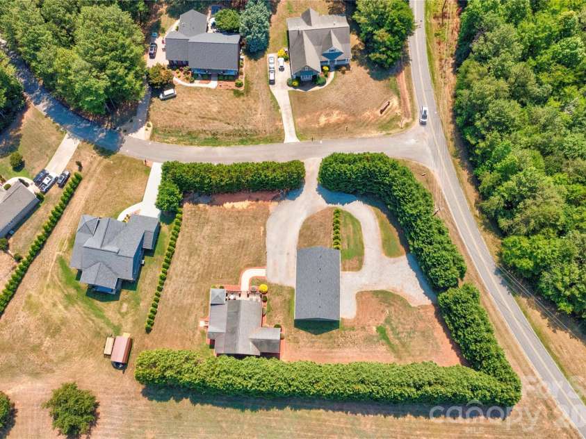 101 Northeastern Drive, Shelby, NC 28152.  MLS# CAR4399615, YatesRealty ID 34684. 