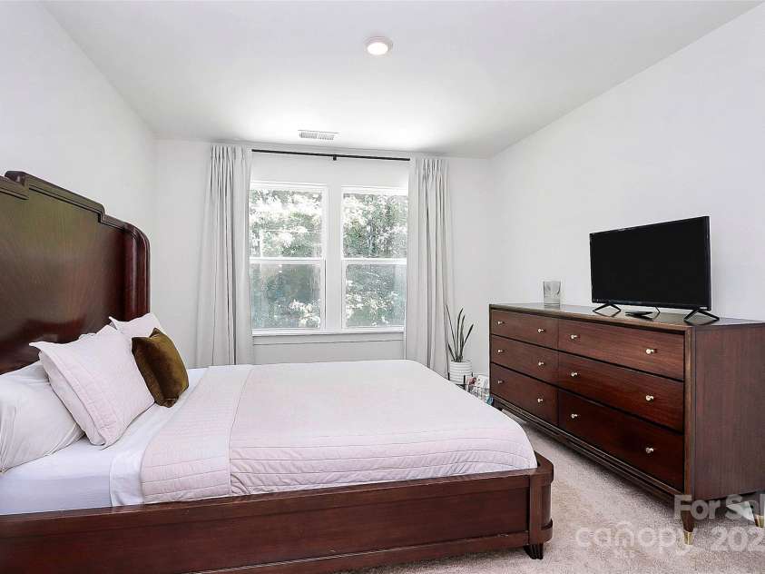 733 McArthur Avenue, Charlotte, NC 28206.  MLS# CAR4296923, YatesRealty ID 34684. Bedroom #2