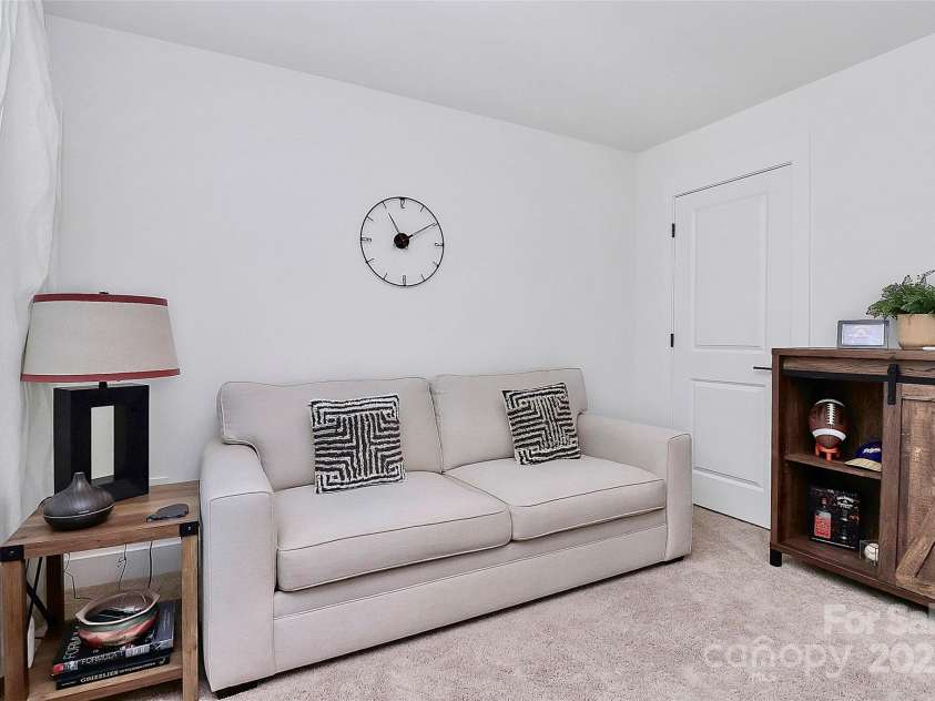 733 McArthur Avenue, Charlotte, NC 28206.  MLS# CAR4296923, YatesRealty ID 34684. Bedroom #3