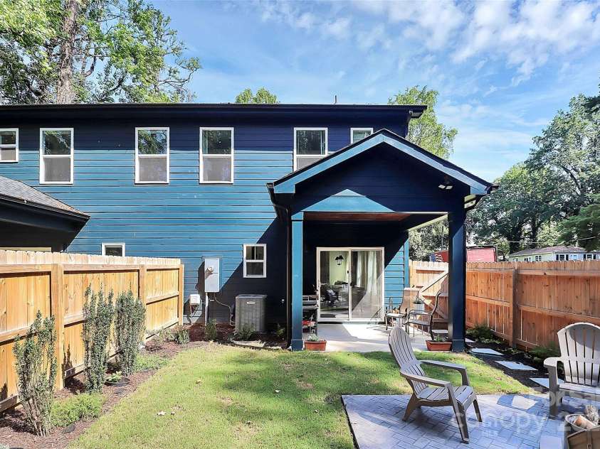 733 McArthur Avenue, Charlotte, NC 28206.  MLS# CAR4296923, YatesRealty ID 34684. Exterior Back