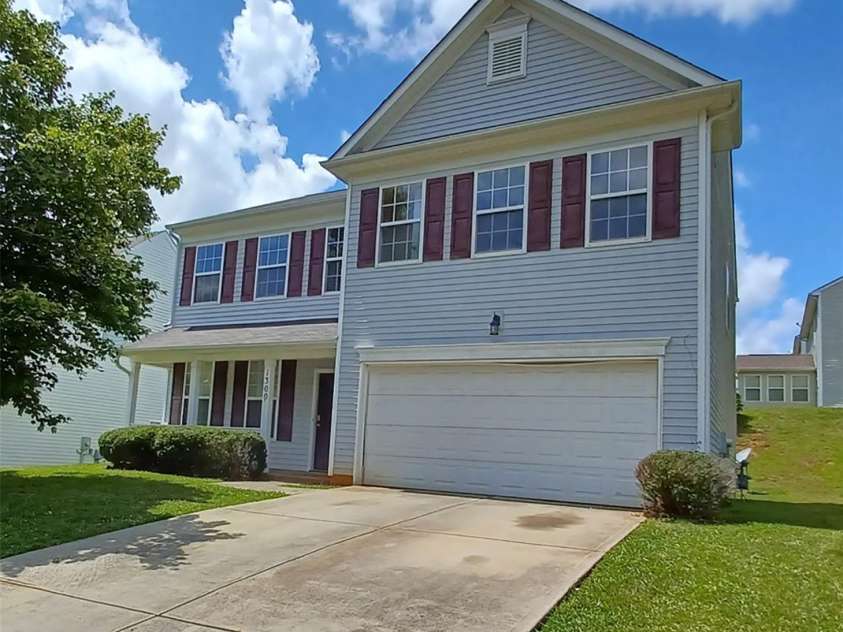13008 Rothe House Road, Charlotte, NC 28273.  MLS# CAR4296922, YatesRealty ID 34685. 
