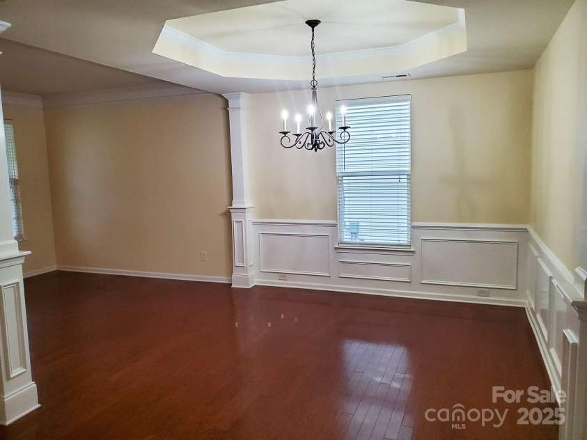 13008 Rothe House Road, Charlotte, NC 28273.  MLS# CAR4296922, YatesRealty ID 34685. Dining room  15'5