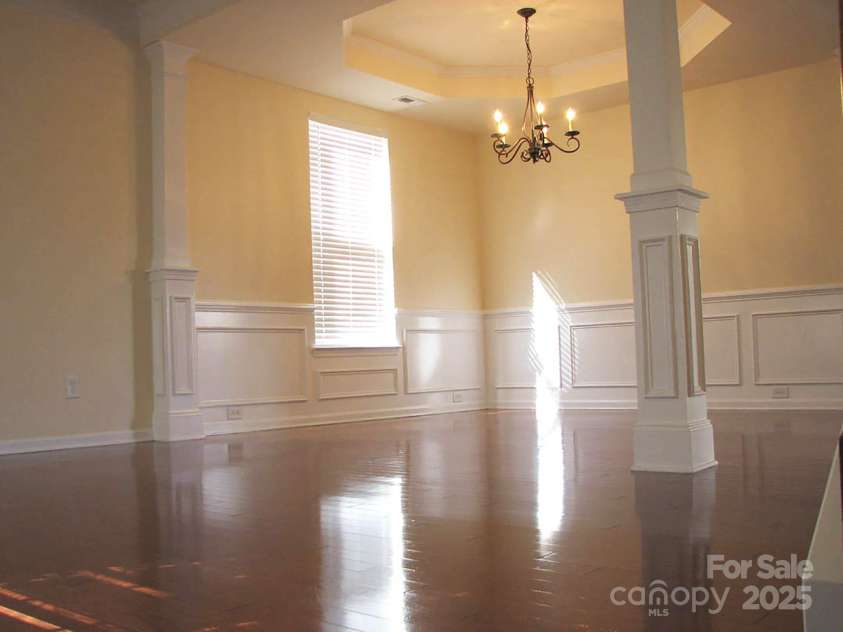 13008 Rothe House Road, Charlotte, NC 28273.  MLS# CAR4296922, YatesRealty ID 34685. From front door thru Livingroom to Dining room