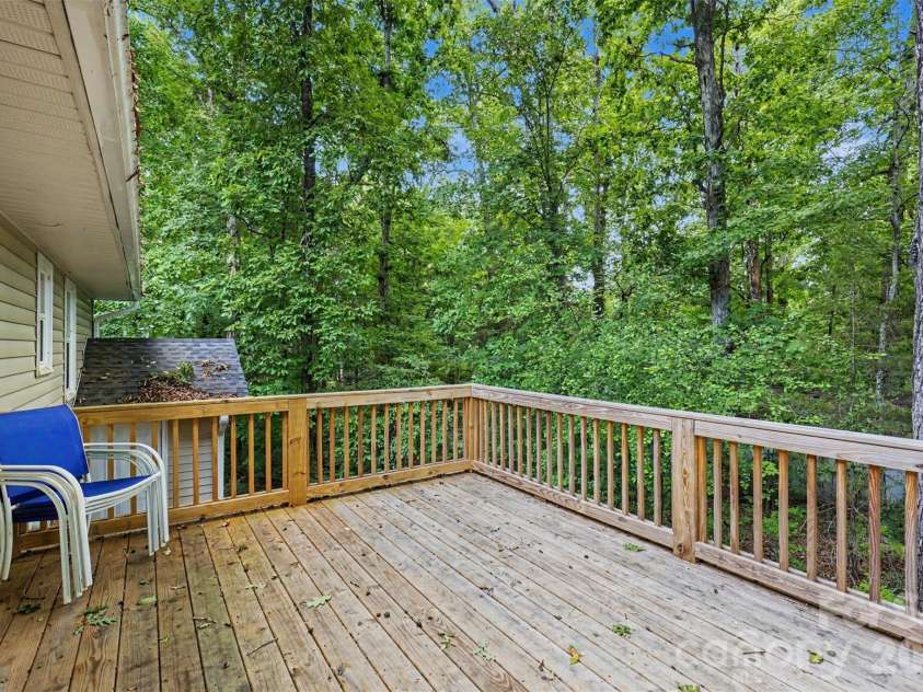 308 Kershaw Street, Lancaster, SC 29720.  MLS# CAR4399327, YatesRealty ID 34685. 