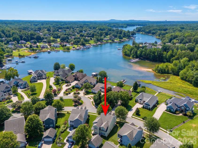 331 Montibello Drive, Mooresville, NC 28117.  MLS# CAR4399989, YatesRealty ID 34688. 
