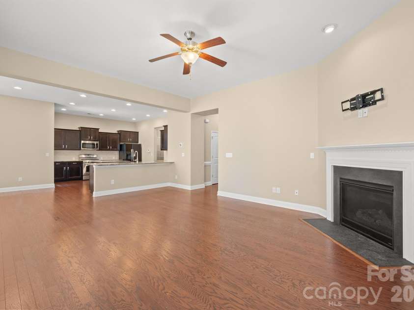331 Montibello Drive, Mooresville, NC 28117.  MLS# CAR4399989, YatesRealty ID 34688. 