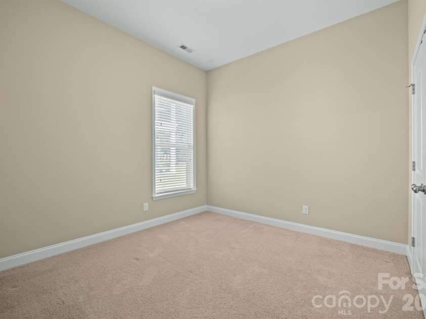 331 Montibello Drive, Mooresville, NC 28117.  MLS# CAR4399989, YatesRealty ID 34688. 