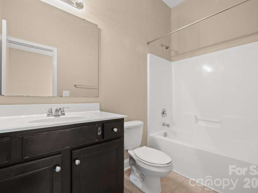 331 Montibello Drive, Mooresville, NC 28117.  MLS# CAR4399989, YatesRealty ID 34688. 