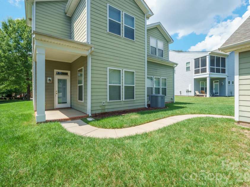 331 Montibello Drive, Mooresville, NC 28117.  MLS# CAR4399989, YatesRealty ID 34688. 
